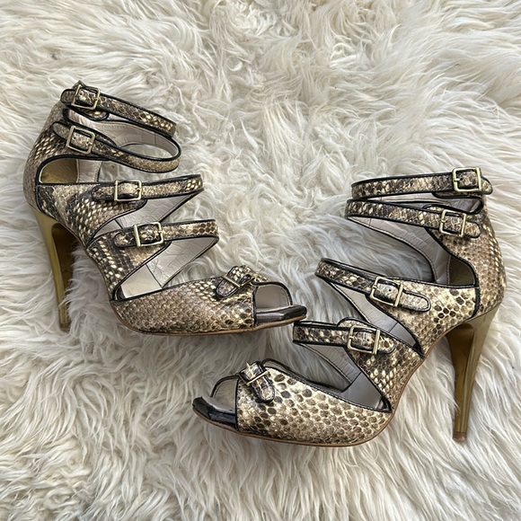 TT Bagatt Heels - Picture 1 of 7